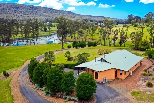 Clarendon Forest Retreat