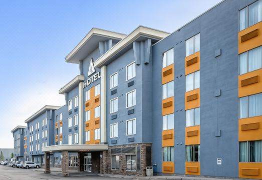 어클레임 호텔 옥상 온수 욕조 전경