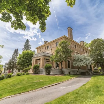 Historic Cotton Mansion by Heirloom Boutique Collection