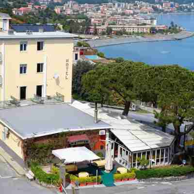 Hotel Puntabella Hotel Exterior