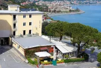 Hotel Puntabella Hotels in Varazze