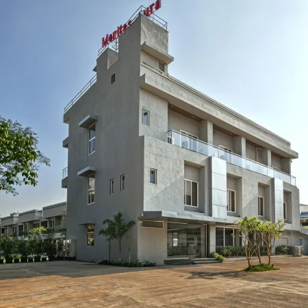 Meritas Aura Resort