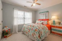 Spacious Home Close to the Beach and Bay - 5 bedroom w/Separate In-Law Suite! Hotels in Ocean View