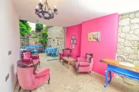 Bedirhan Konak Otel - Evcil Hayvan Kabul Edilen Alan