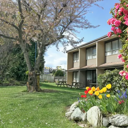 Fairway Motel & Apartments