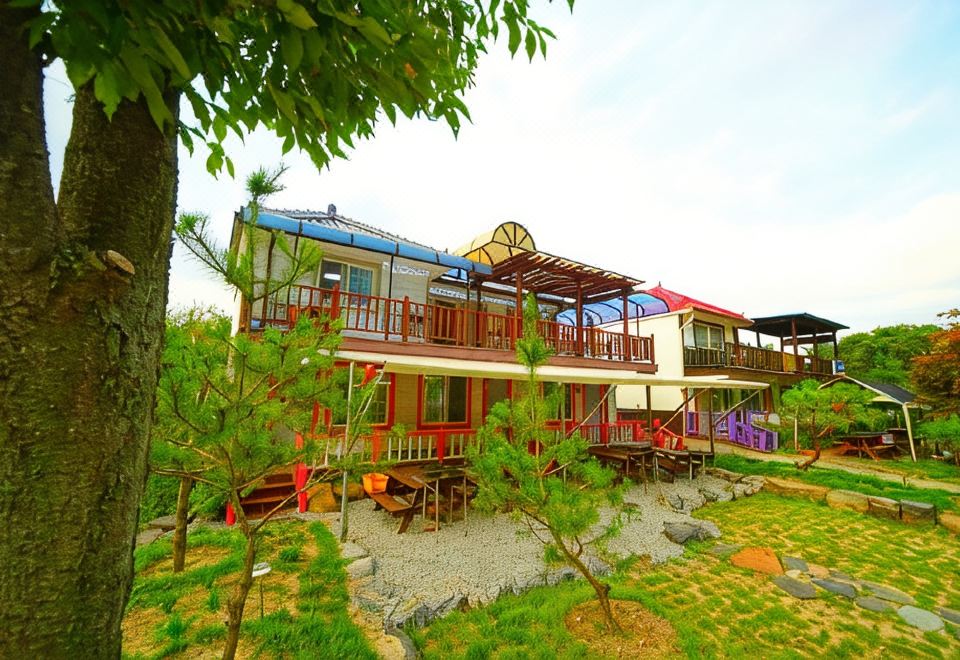 괴산 나무소리펜션 내부 사진