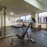 波哥大機場歡朋飯店