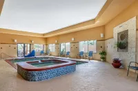 Best Western Plus Lytle Inn Suites