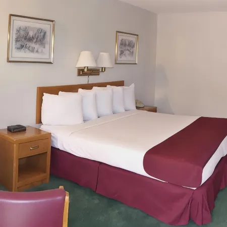 Americas Best Value Inn- St. Ignace