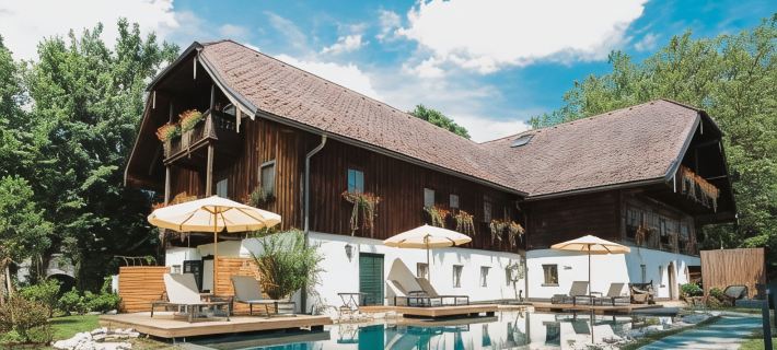Der Schlosswirt zu Anif - Biedermeierhotel Und Restaurant Hotels in Salzburg-Umgebung District