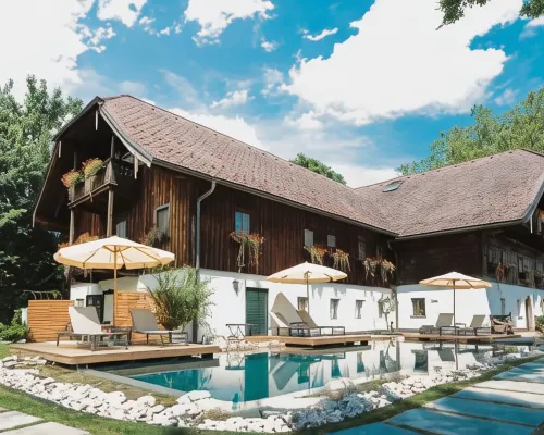 Der Schlosswirt zu Anif - Biedermeierhotel Und Restaurant Hotels near Wasserspiele Hellbrunn
