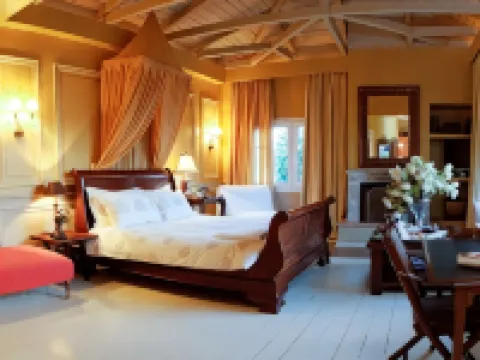 Anerada Inn Suites & Villa - Pet Friendly Hotels in Potamia