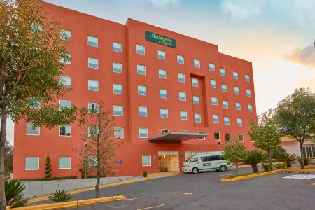 City Express Junior by Marriott Puebla Finsa Отели в г. Сан Хуан Куаутлансинго