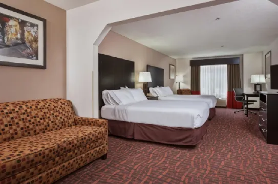 Holiday Inn Express & Suites MURPHY by IHG