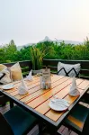 Mantenga Lodge - breakfast