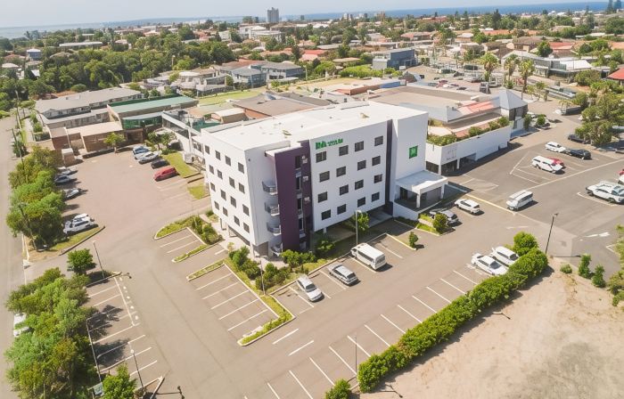 Ibis Styles the Entrance