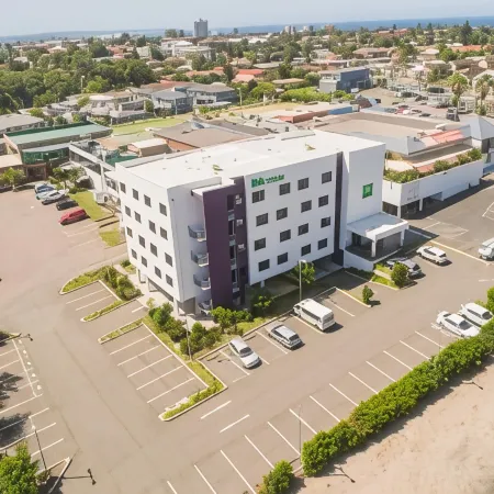 Ibis Styles the Entrance