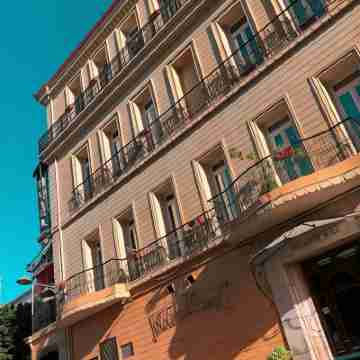 Hôtel d'Orient Hotel Exterior