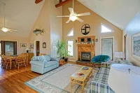 Lewes Beach Retreat 2 Minute Walk to Bay!