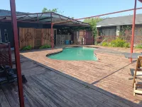 Kennzy Guesthouse - Pool