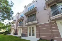 Luxury Villa, Sleeps 8, Steps to Epic Universe, Pool+Resort