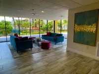 Sunset Beach Oasis: Panoramic Gulf Views, Dual Suites, Sleeps 6, Huge Balcony! - Private Pools