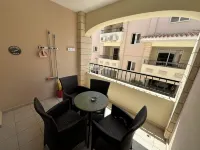 Majestic Gardens 10 minutes from Larnaka Airport - 2星級