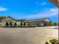 Days Inn by Wyndham Huntington Hotels in Cabell County