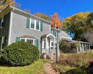 Charming 4-bedroom Colonial in lovely Keene with WiFi, AC