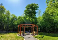 Beautiful Cottage Retreat in Huntsville, Muskoka