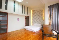 Sanyi Happiness Bed and Breakfasts