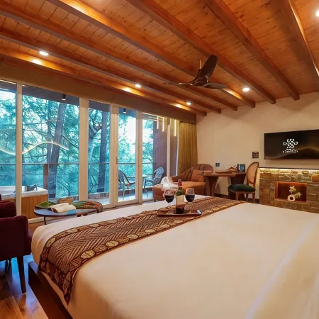 Samsara Luxury Cottages & Spa, Chail Hills