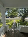 NEW! Lovely 4 Bedroom Garden Cottage Downtown Coeur d'Alene. Walk to everything! - Jacuzzi