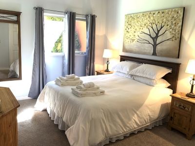 LAKESHORE VILLAS BEACH COWBOY VILLA