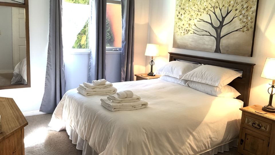 LAKESHORE VILLAS BEACH COWBOY VILLA