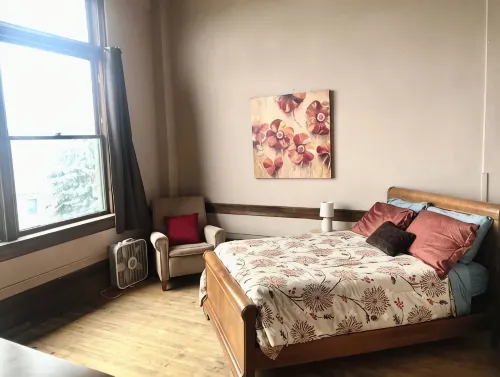 比尤特上城歷史街區四卧兩衛頂層公寓，帶景觀