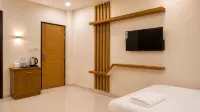 Hotel Grand Darbar 酒店
