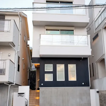 ASHINA BAYFRONT VILLA