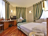 Hotel Mirage, Sure Hotel Collection by Best Western Hotels near Monte Stella