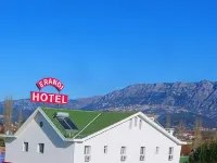 HOTEL ERANDI Hotels near Tirana International Airport