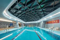 International Youth Convention Hotel (Nanjing International Youth Cultural Centre) - Romantic