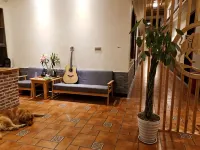 Dunhuang Baiyun Inn - Inns