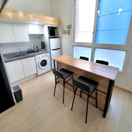 Flex Hostel Отели рядом с достопримечательностью «Станция метро Isu»