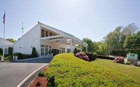 Iris Hotel Cape Cod