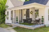 2Bd 2Bath, Bourbon Trail Cottage Fenced Yard - 4 stjerner