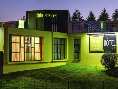 Ibis Styles Chalon-Sur-Saône Hotel di 
