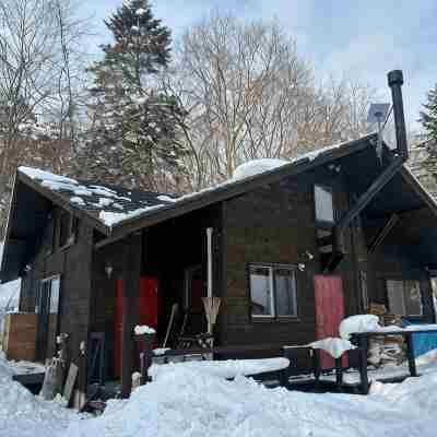 Stay in Toya. BBQ Cabin near Toya,Rusutsu&Niseko Hotel Exterior