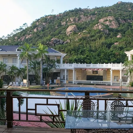 Jiangmen Gudou Hot Spring Villa