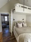 1800s Mining Cabin Reimagined As Luxury Retreat - Central Downtown Crested Butte