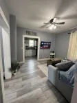 2-bedroom apartment close to uptown Creston with WiFi and off street parking. -  Ferienwohnungen